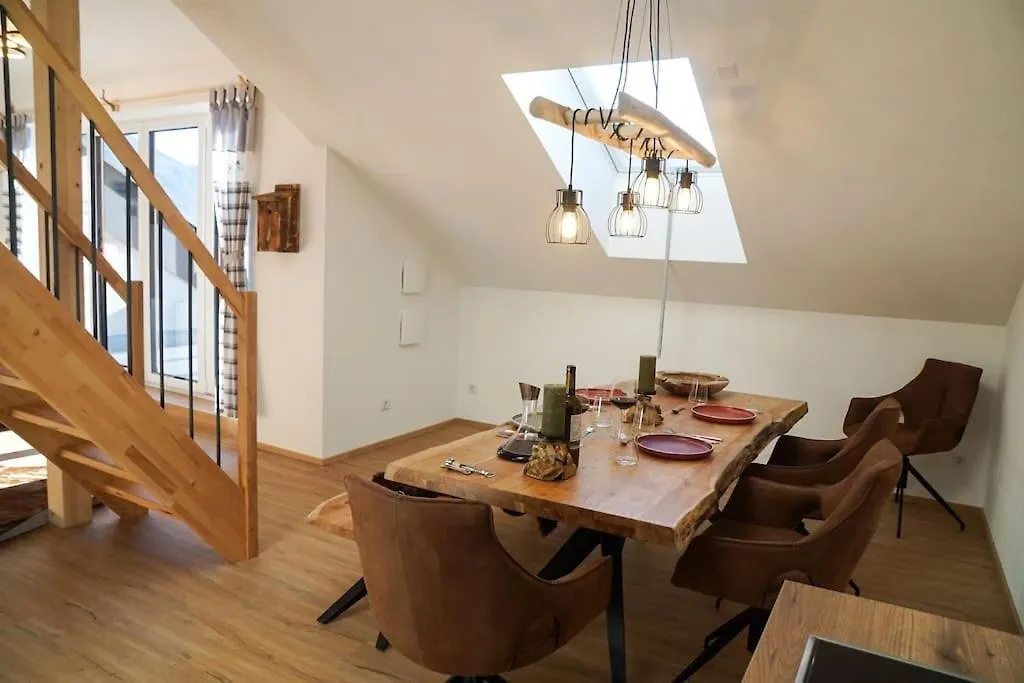 Apartmán Loftwohnung Kaiserblick Im Inntal - 83 Qm - Zentral & Ruhig Flintsbach