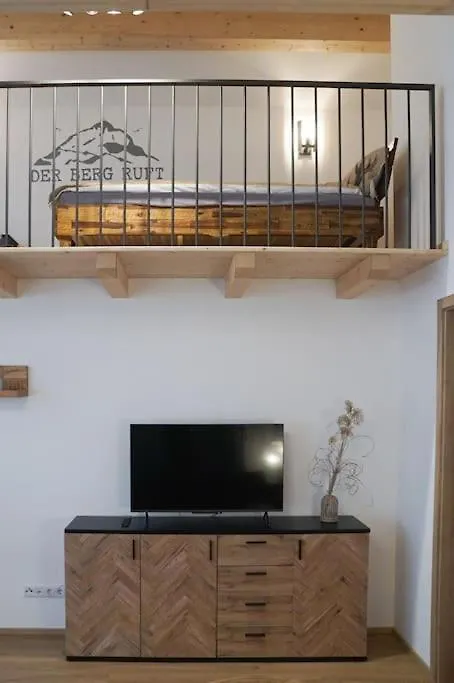 Loftwohnung Kaiserblick Im Inntal - 83 Qm - Zentral & Ruhig Flintsbach Apartmán